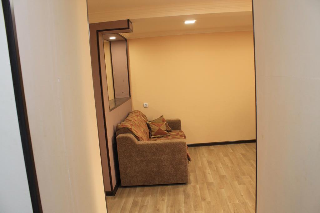 Apartment Cool House Borjomi Dış mekan fotoğraf